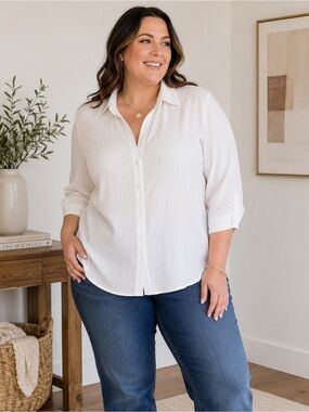 Bianca Nygard White Button-Up Shirt - Classic Collared Blouse Size 16 Minimalist